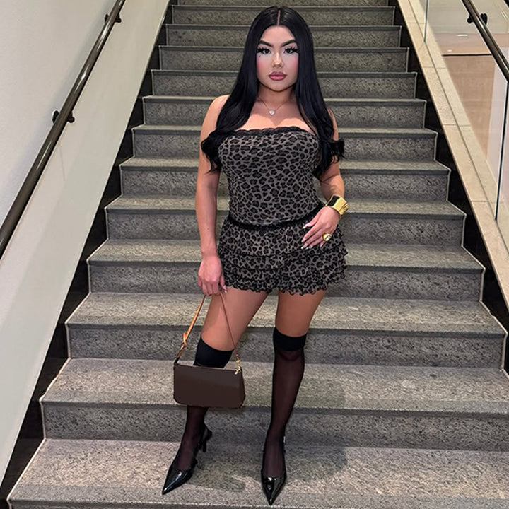 Dams set av luftig crop-top och fransiga shorts Mirla-Eva Jonsson