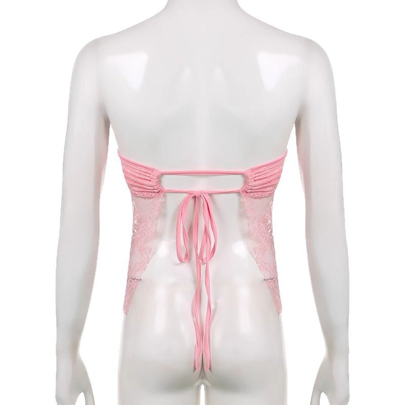 Dams spets-crop-top med elegant rynkning och transparenta detaljer Mirla-Eva Jonsson