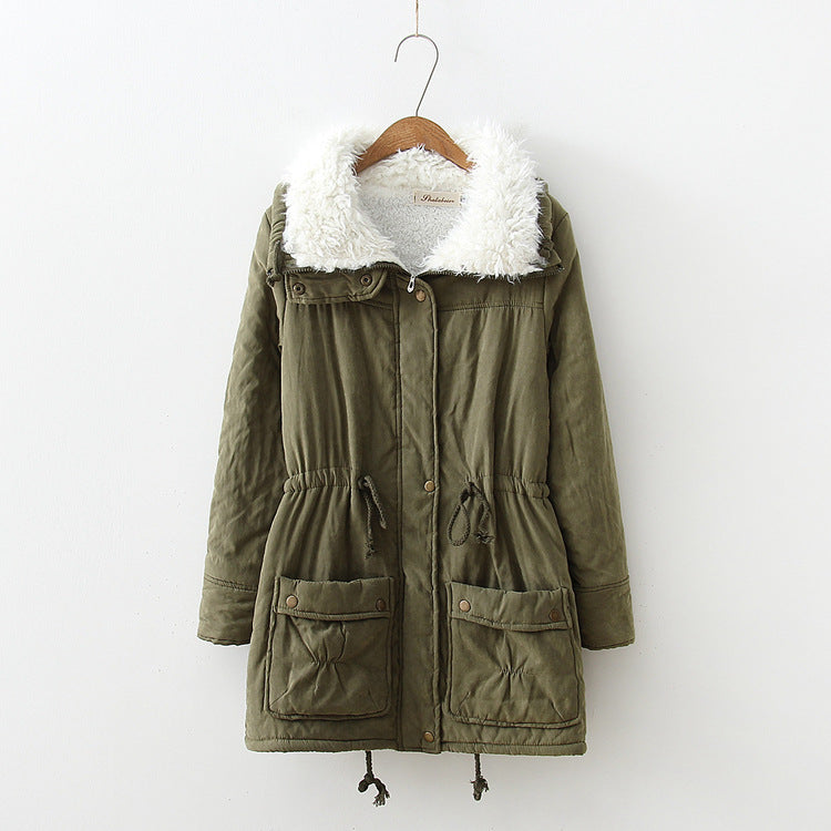 Dams straight cut winter jacket with faux fur trimmed collar and practical pockets Mirla-Eva Jonsson