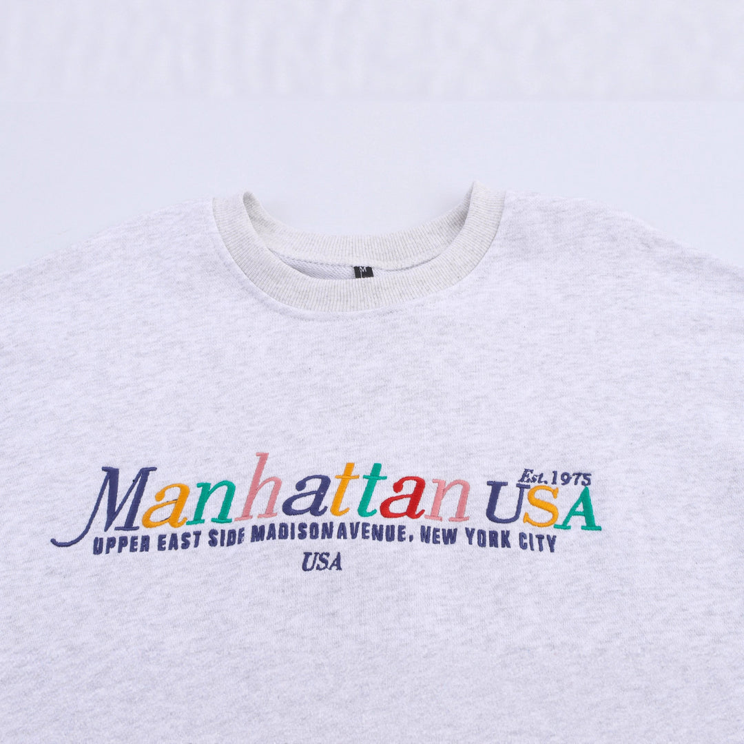 Dams sweatshirt med iögonfallande text Mirla-Eva Jonsson