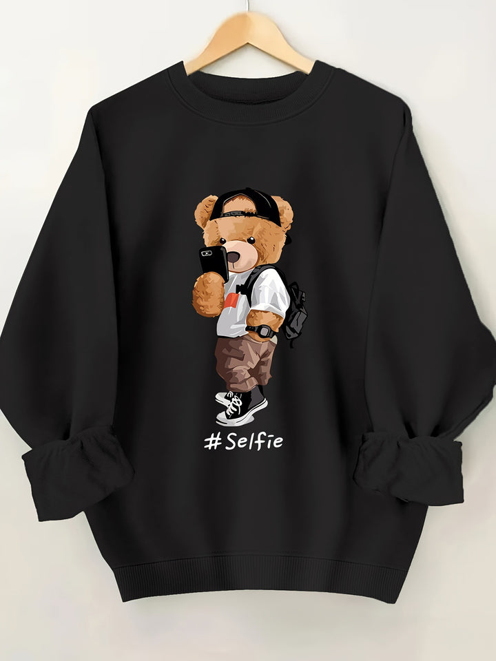 Dams sweatshirt med konstnärlig björndesign och avslappnad passform Mirla-Eva Jonsson