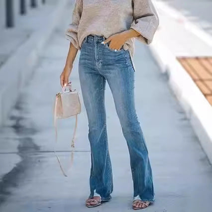 Dams tidlös jeans i modern skärning med cropped ben Mirla-Eva Jonsson