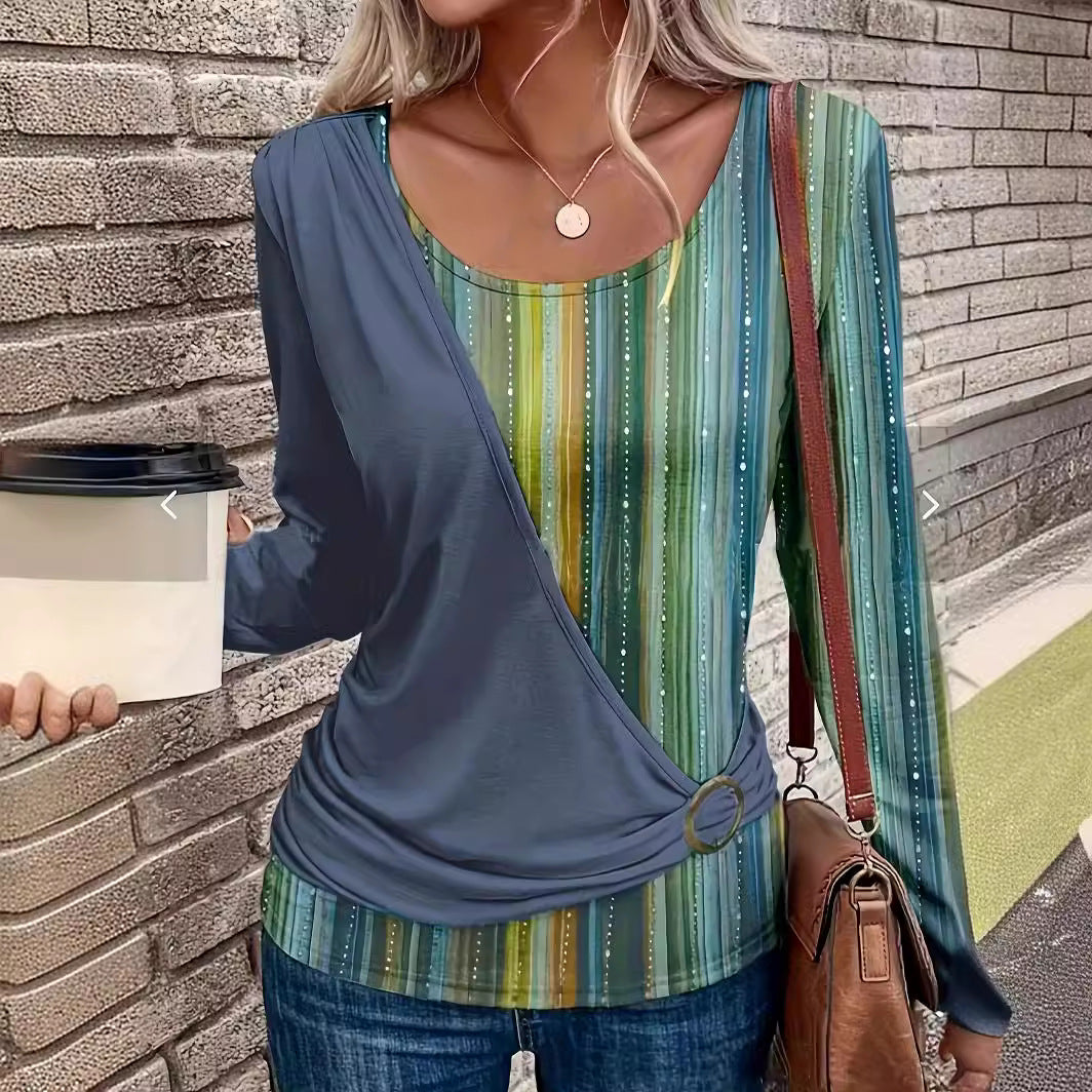 Dams wrap top med modernt ringdetalj och attraktiva ränder Eva Jonsson-Eva Jonsson
