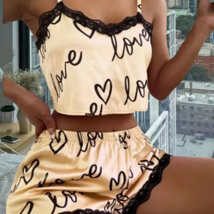 Damsatäng-Crop-Topp och shorts-set med hjärtan och spetsdetaljer Eva Jonsson-Eva Jonsson