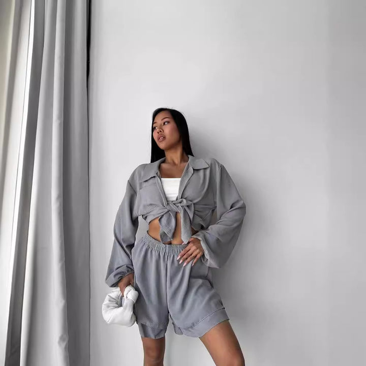 Damsavslappnat shorts-set med oversized skjorta Eva Jonsson-Eva Jonsson