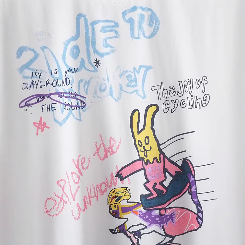 Damsgrafisk T-shirt med kreativ tryck Mirla-Eva Jonsson