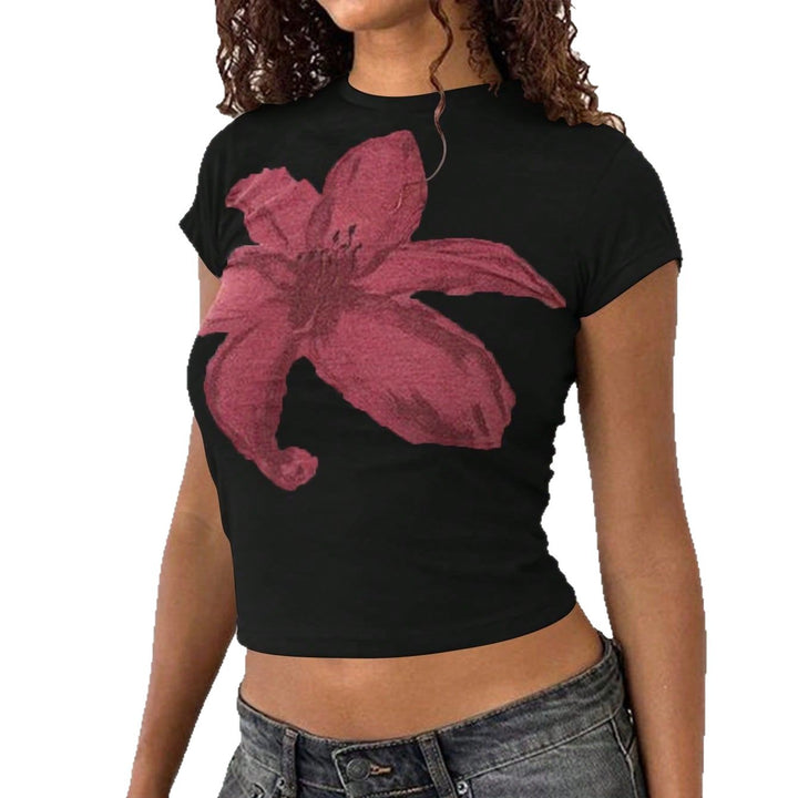 Damsk Crop-T-Shirt med blommönster och kroppsnära passform Mirla-Eva Jonsson