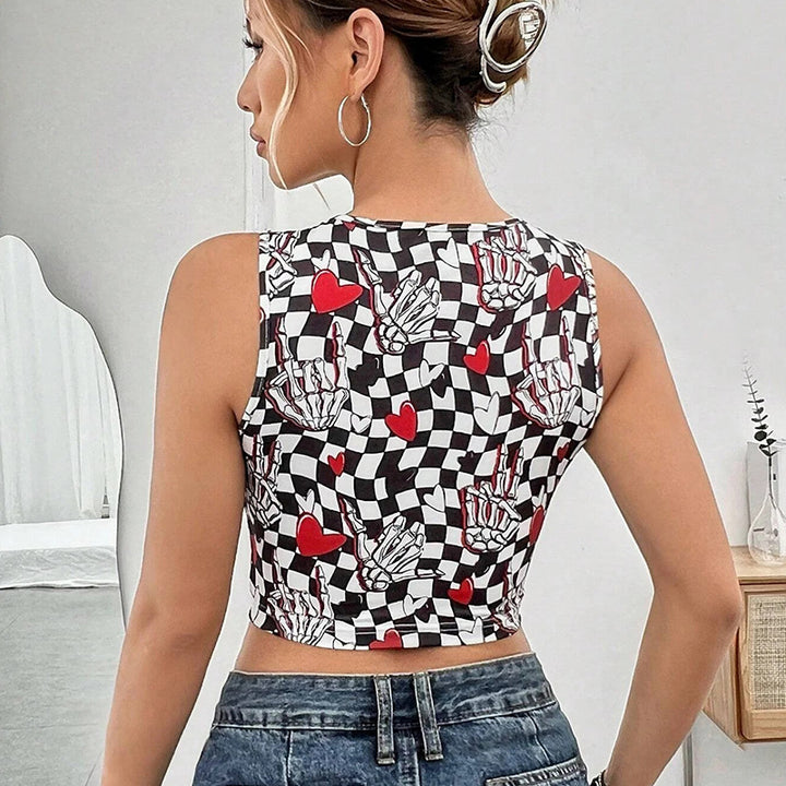 Damsk Crop Top med unikt snördesign och grafiskt mönster Mirla-Eva Jonsson