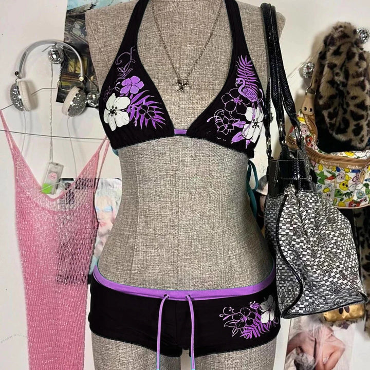 Damsk bikini-set med blommigt mönster och justerbara axelremmar Mirla-Eva Jonsson