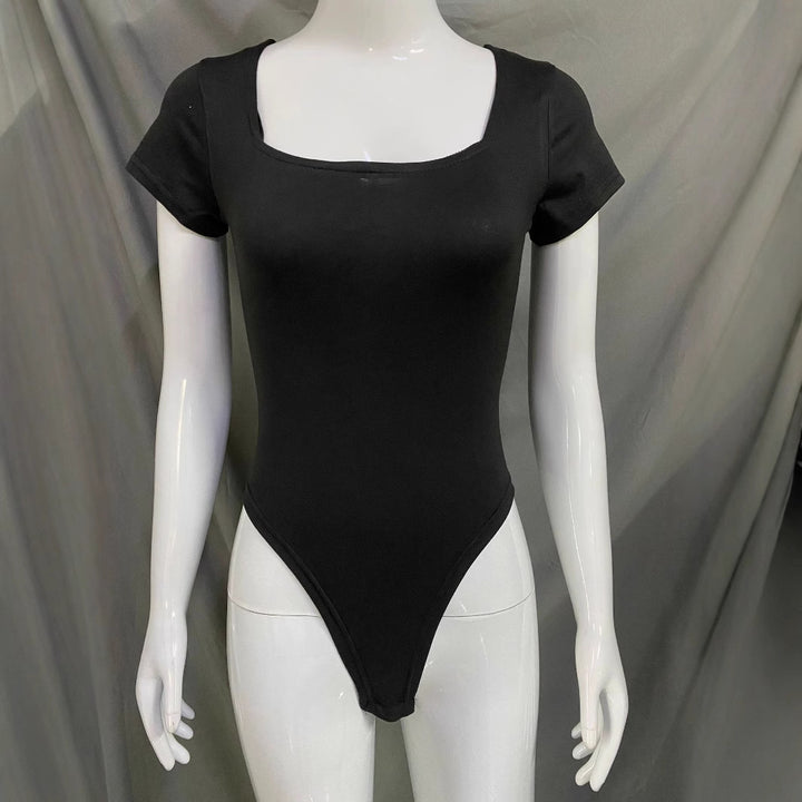 Damsk bodysuit med fyrkantig utskärning och figurnära design Mirla-Eva Jonsson
