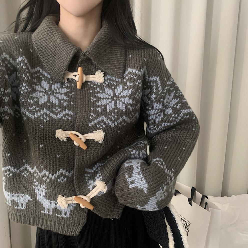 Damsk cardigan med detaljerat julmotiv Mirla-Eva Jonsson