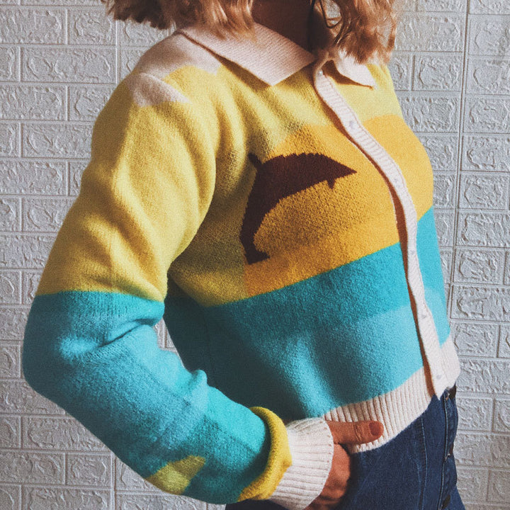 Damsk cardigan med lekfullt mönster och modern färgövergång Mirla-Eva Jonsson