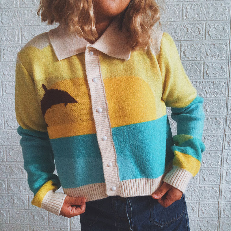 Damsk cardigan med lekfullt mönster och modern färgövergång Mirla-Eva Jonsson