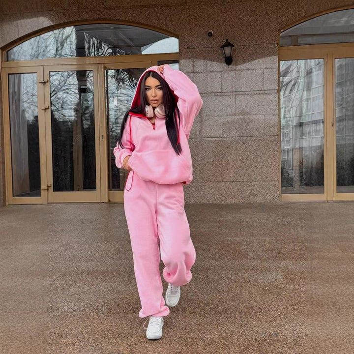 Damsk cozy fleece träningsoverall med hög krage och dragsko Mirla-Eva Jonsson