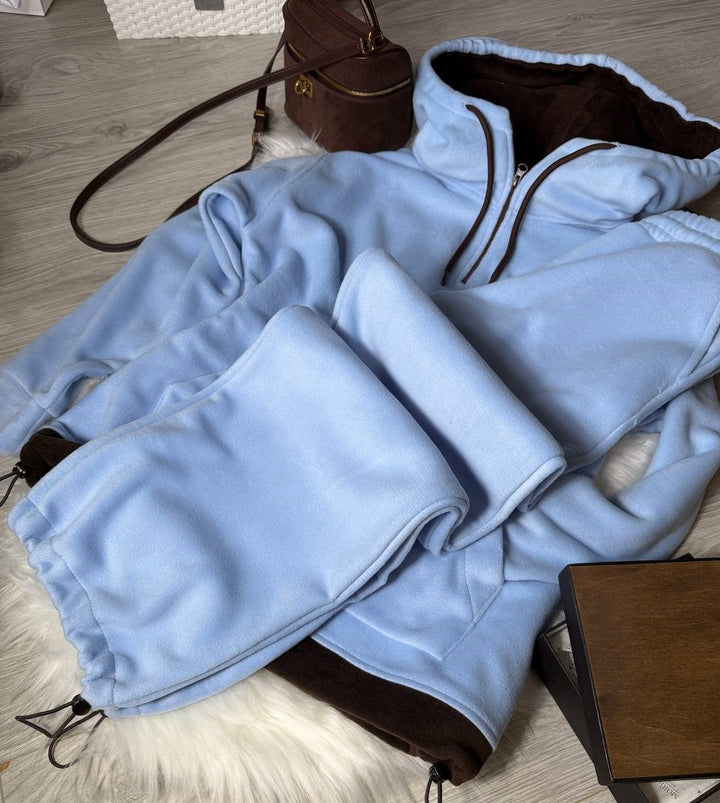 Damsk cozy fleece träningsoverall med hög krage och dragsko Mirla-Eva Jonsson