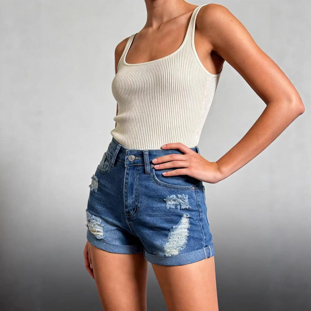 Damsk crop-top i klassiskt rutmönster med pösiga ärmar Mirla-Eva Jonsson