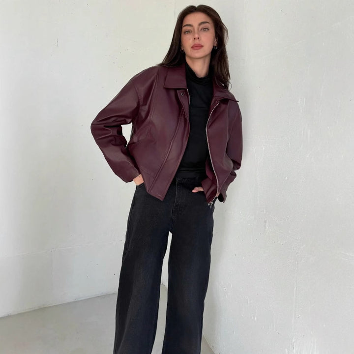 Damsk konstläderjacka i modern bikerstil Eva Jonsson-Eva Jonsson