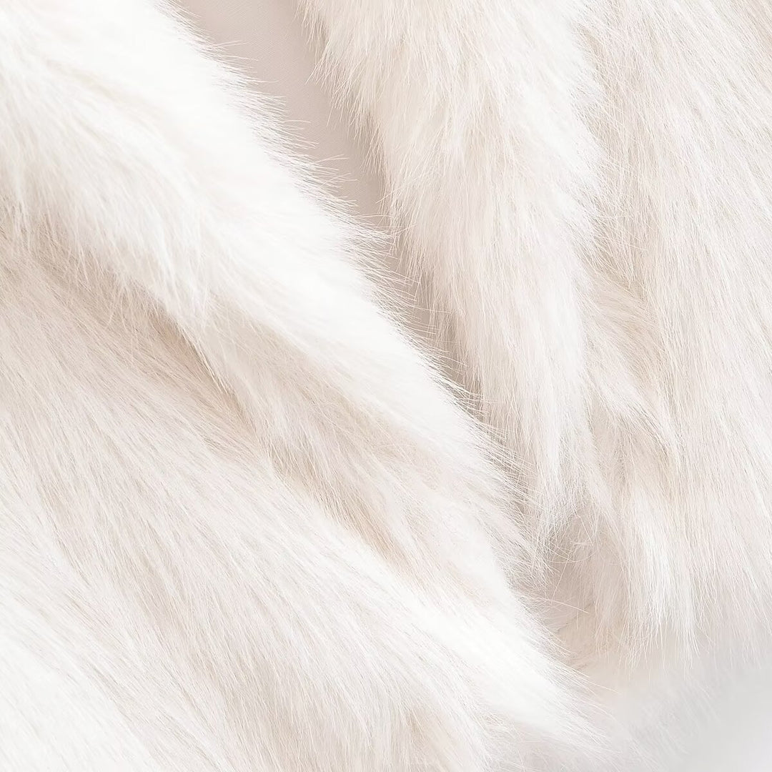 Damsk konstpälsjacka i modern design Eva Jonsson-Eva Jonsson