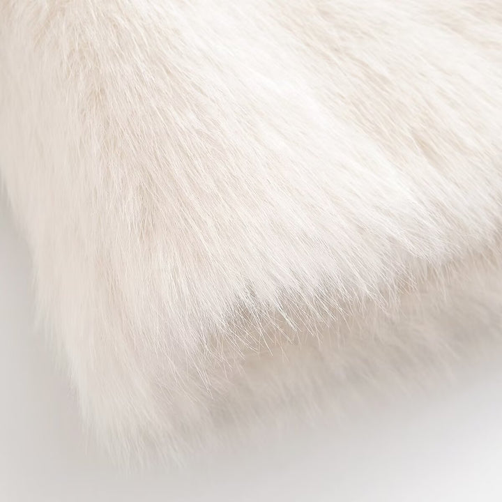 Damsk konstpälsjacka i modern design Eva Jonsson-Eva Jonsson