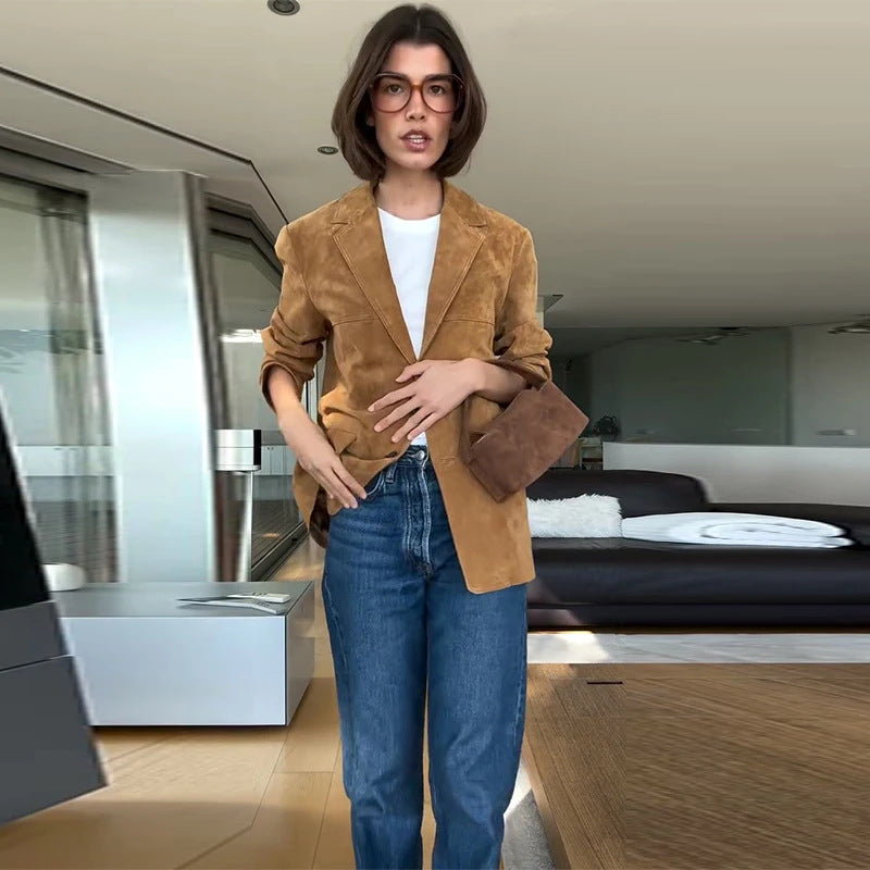 Damsk mockaskinnsblazer med elegant snitt och högkvalitativa detaljer Eva Jonsson-Eva Jonsson