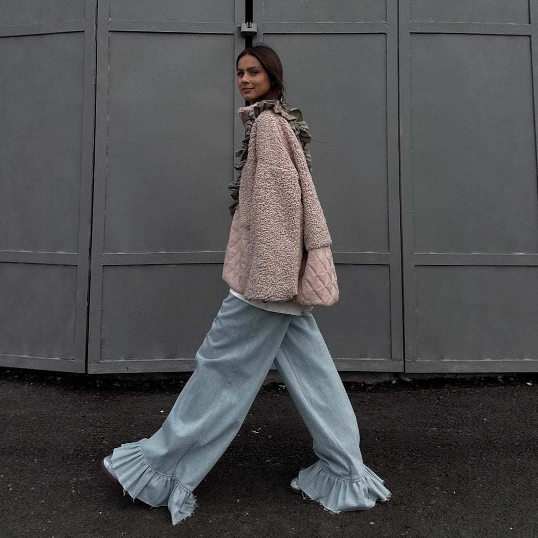 Damsk mysig fleece-tröja med huva och praktisk ficka Mirla-Eva Jonsson