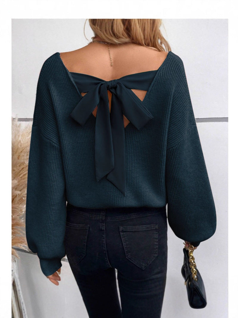 Damsk pullover med elegant slinga neck design Mirla-Eva Jonsson