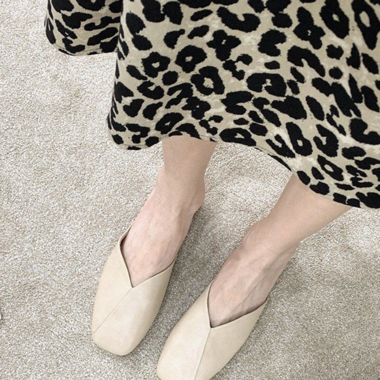 Damska Mode Mules med Elegant V-ringning Mirla-Eva Jonsson