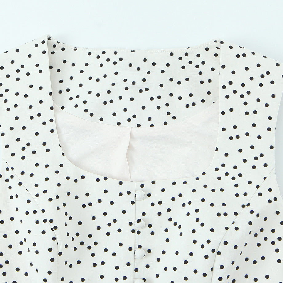 Damska Polka-Dot Figursydd överdel med elegant knapplist Mirla-Eva Jonsson