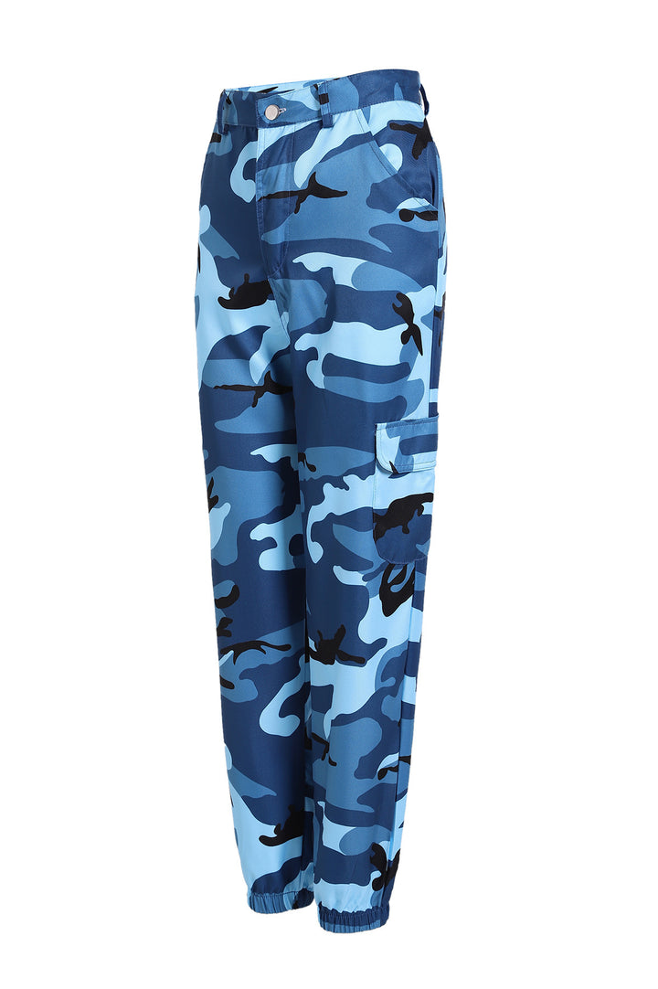 Damska cargo-byxor med elastisk midja och modernt camouflage-design Mirla-Eva Jonsson