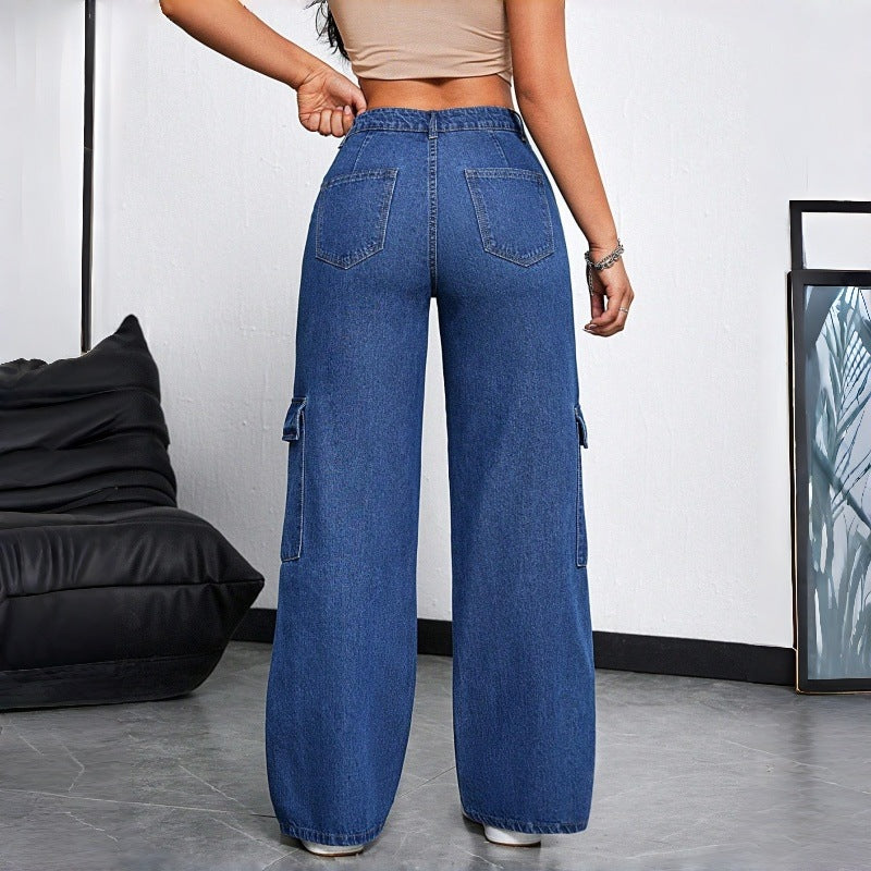 Damska cargo-jeans i avslappnad oversized-passform med praktiska sidofickor Mirla-Eva Jonsson