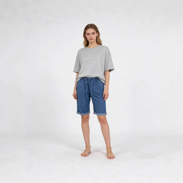 Damska jeansshorts med elastisk midja och praktiska fickor Mirla-Eva Jonsson