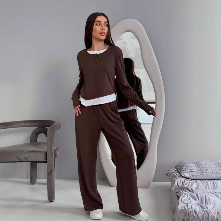 Damska loungewear-set med elegant Henley-överdel och löst snitt Mirla-Eva Jonsson