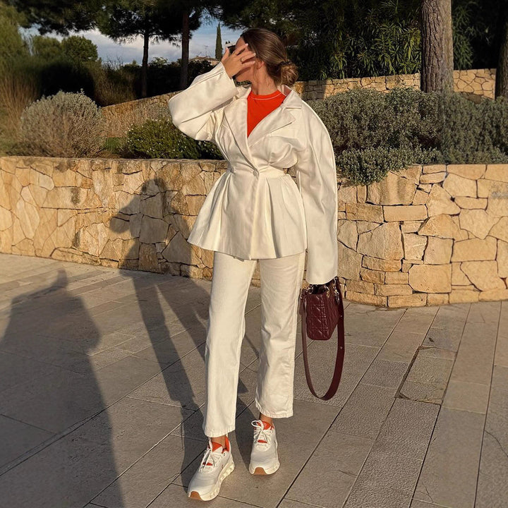 Damska mode oversized blazerjacka med utstickande snitt Mirla-Eva Jonsson
