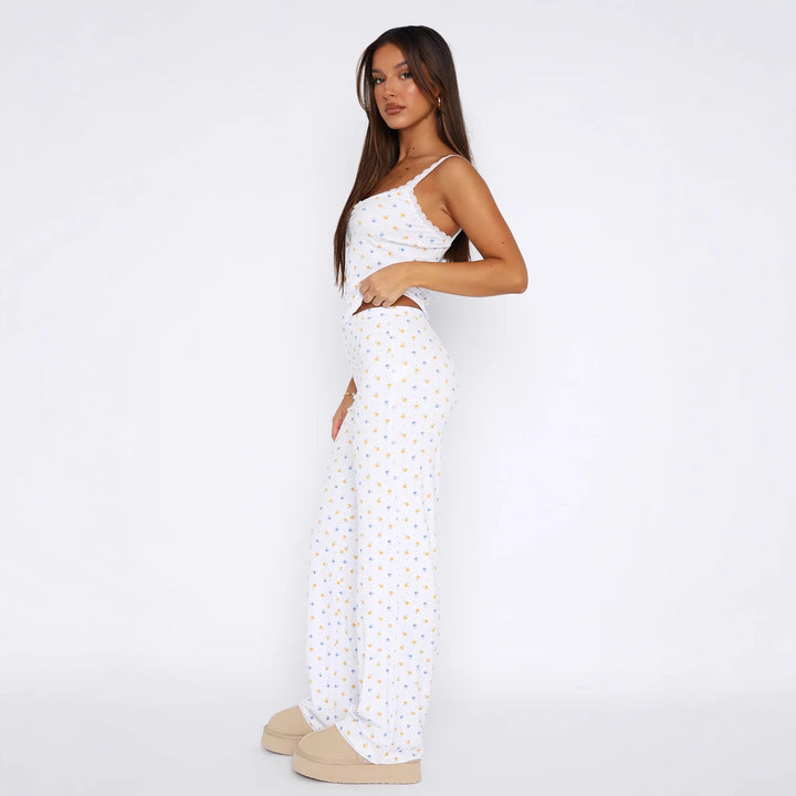 Damska pyjamas-set med dekorerade axelremmar och elastisk midja Mirla-Eva Jonsson