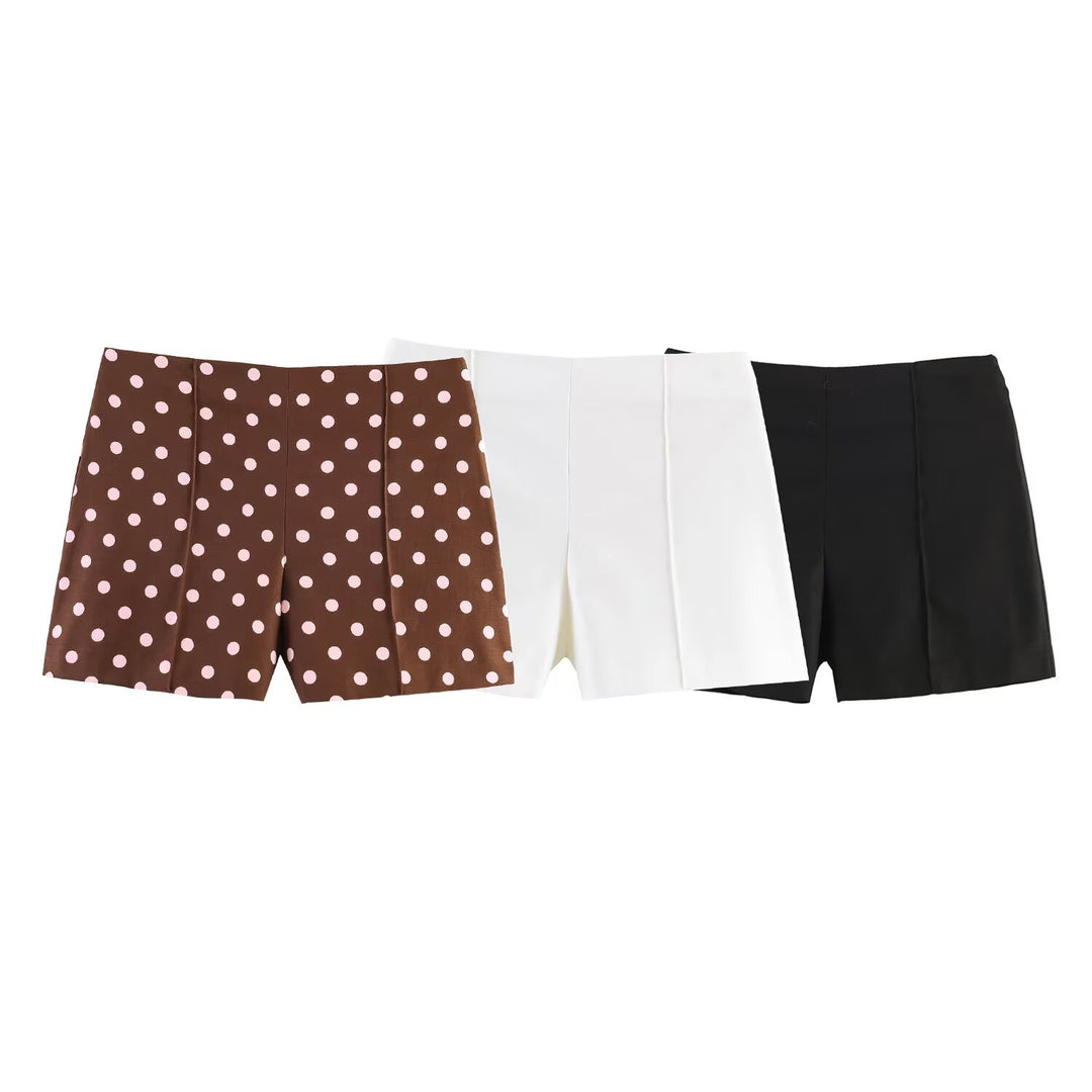 Damska shorts i elegant snitt med hög midja och dekorativa veck Mirla-Eva Jonsson