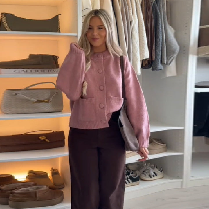 Damskjorta med oversized passform och knappdetaljer Mirla-Eva Jonsson