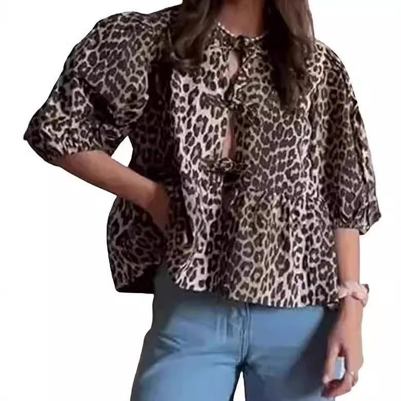 Damskjorta med voluminösa ärmar och modernt leopardmönster Eva Jonsson-Eva Jonsson