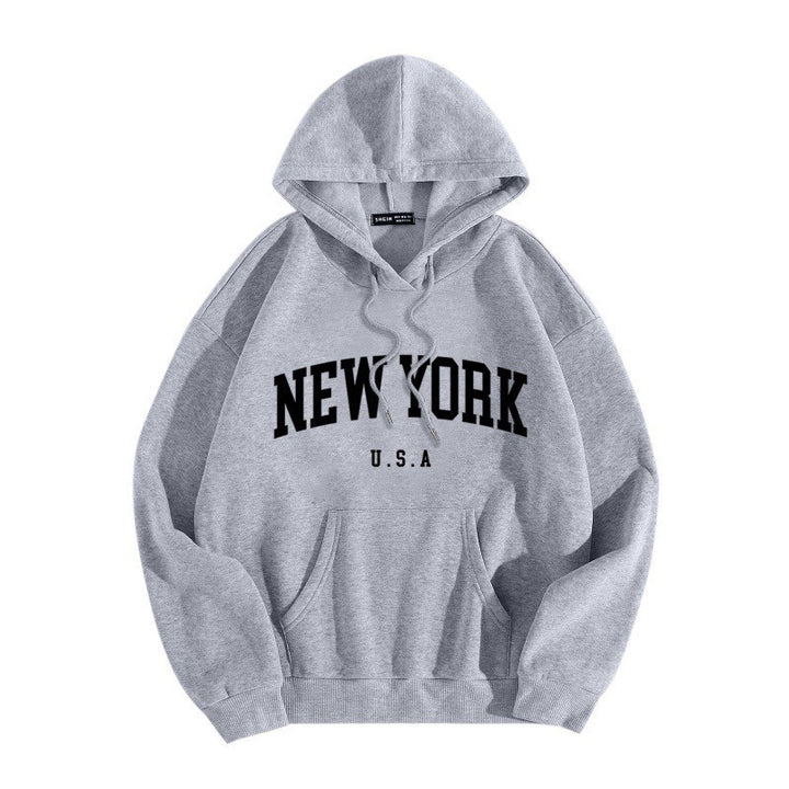 Damsko hoodie med stiligt New York tryck Mirla-Eva Jonsson