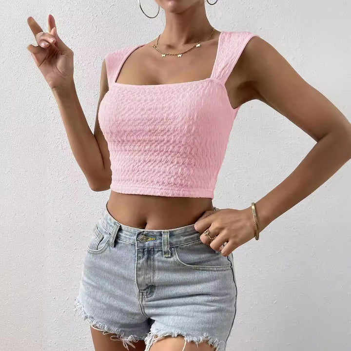 Damskt fashion crop top med fyrkantig halsringning och strukturerat övermaterial Mirla-Eva Jonsson