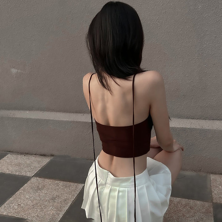 Damskt modernt linne med asymmetrisk design och rynkor Mirla-Eva Jonsson