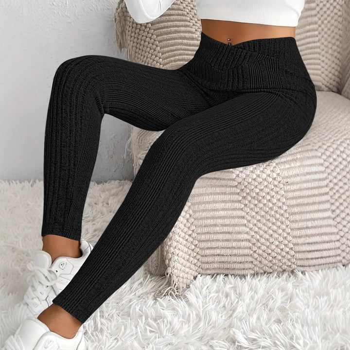 Damskurna leggings med stiligt randigt mönster Mirla-Eva Jonsson