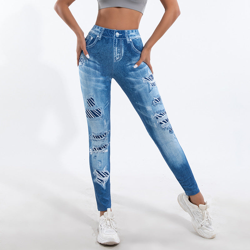 Damsleggings med lekfulla cut-out-detaljer och dekorativa band Mirla-Eva Jonsson