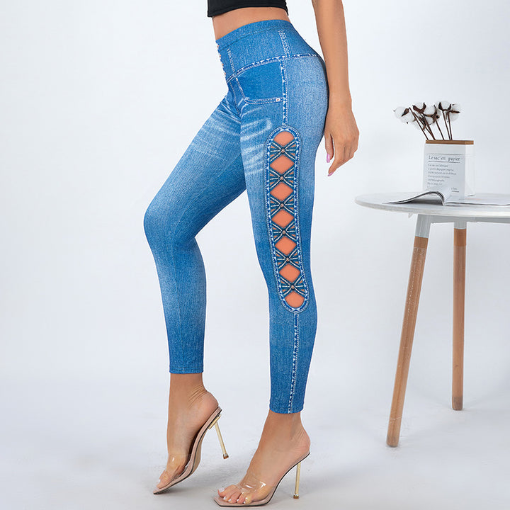 Damsleggings med lekfulla cut-out-detaljer och dekorativa band Mirla-Eva Jonsson