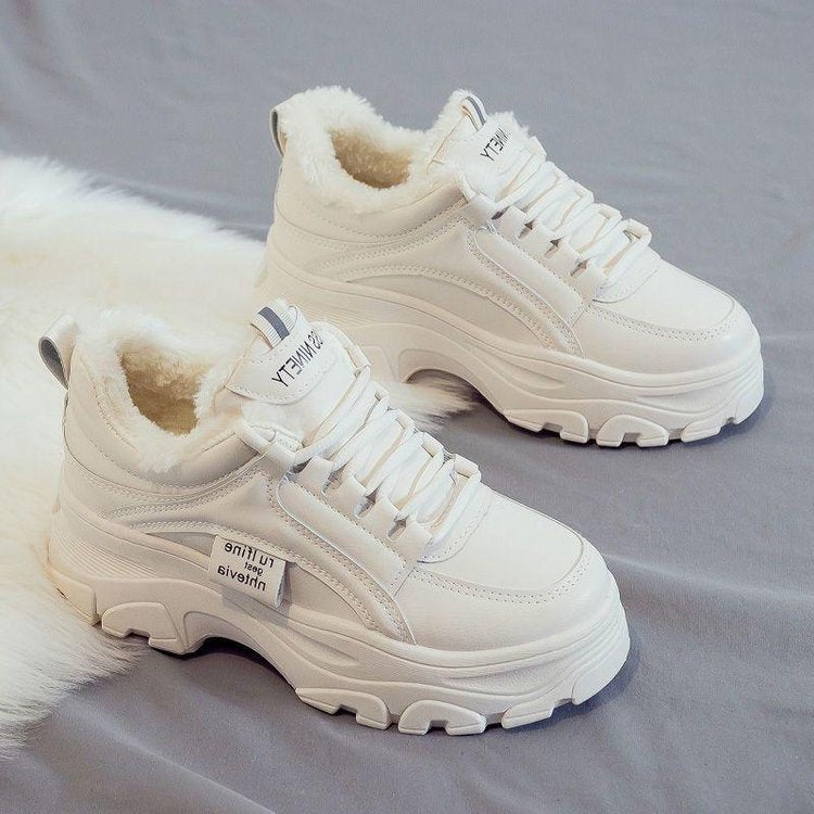 Damsneakers med foder i konstpäls Mirla-Eva Jonsson