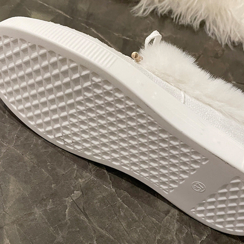 Damsneakers med mysig pä krage Mirla-Eva Jonsson