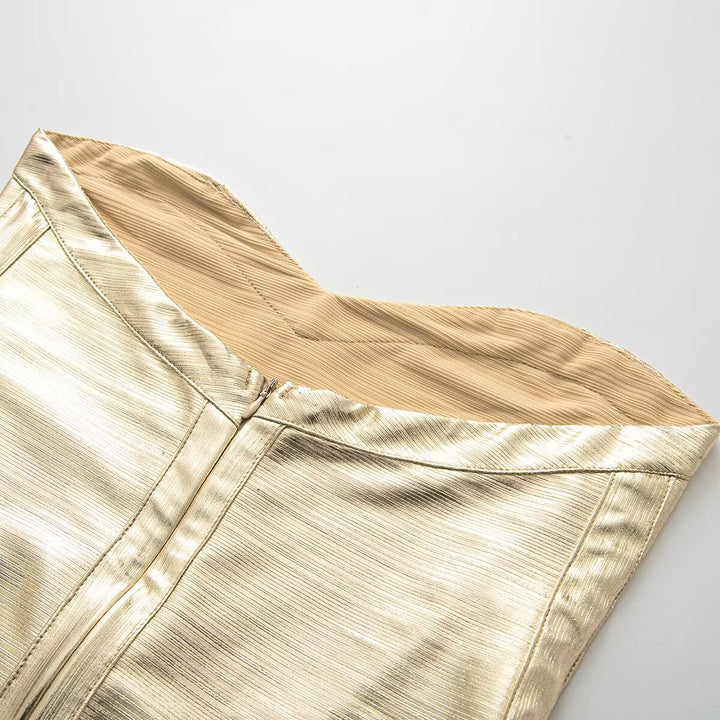 Damsommarklänning i elegant metallic-look med hjärtformad halsringning-Eva Jonsson