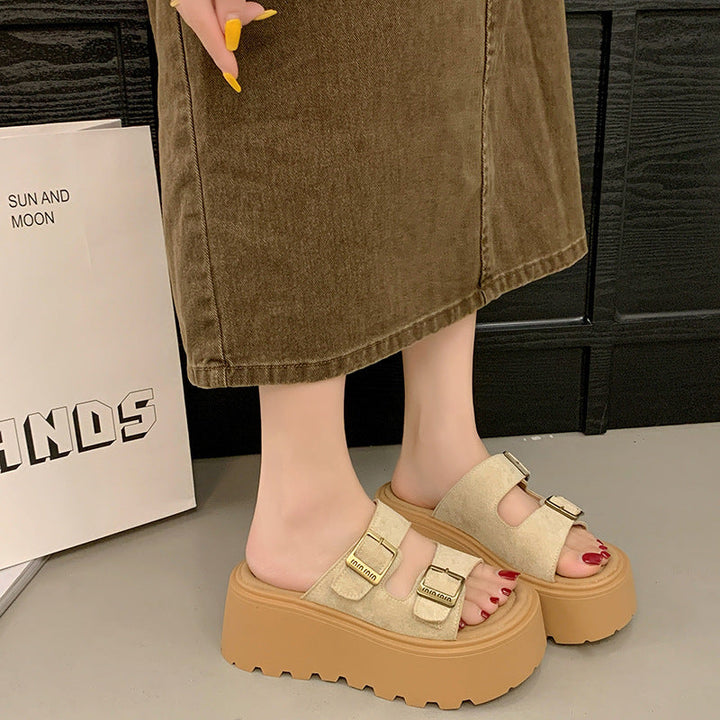 Damsplattform-sandaler med dubbelt remdesign och halkfri sula Mirla-Eva Jonsson