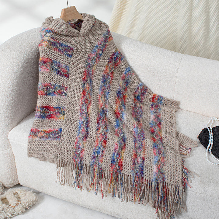 Damsstickad poncho med huva och fransig design Eva Jonsson-Eva Jonsson