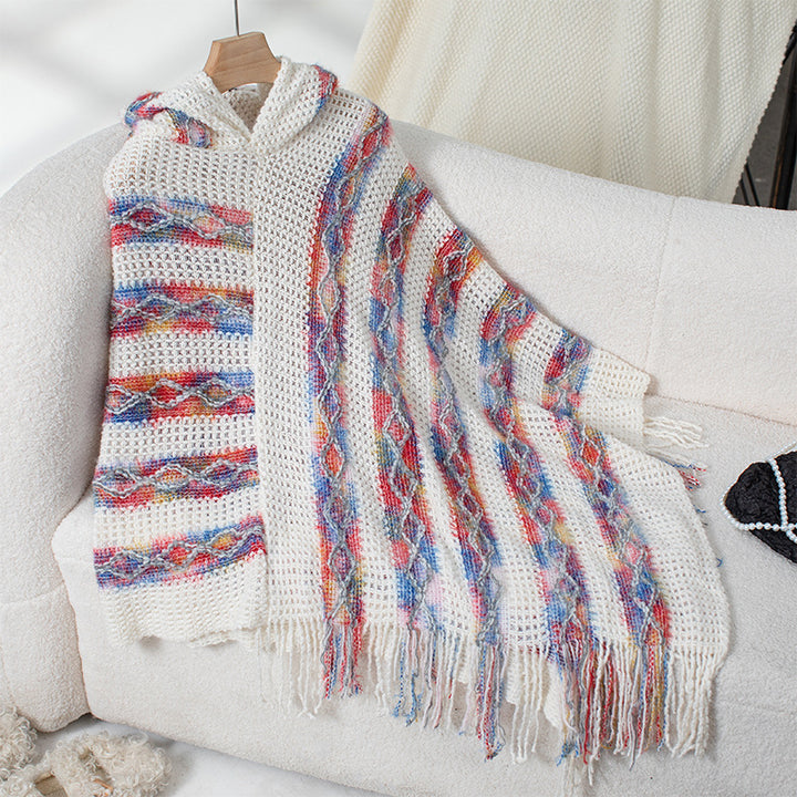 Damsstickad poncho med huva och fransig design Eva Jonsson-Eva Jonsson