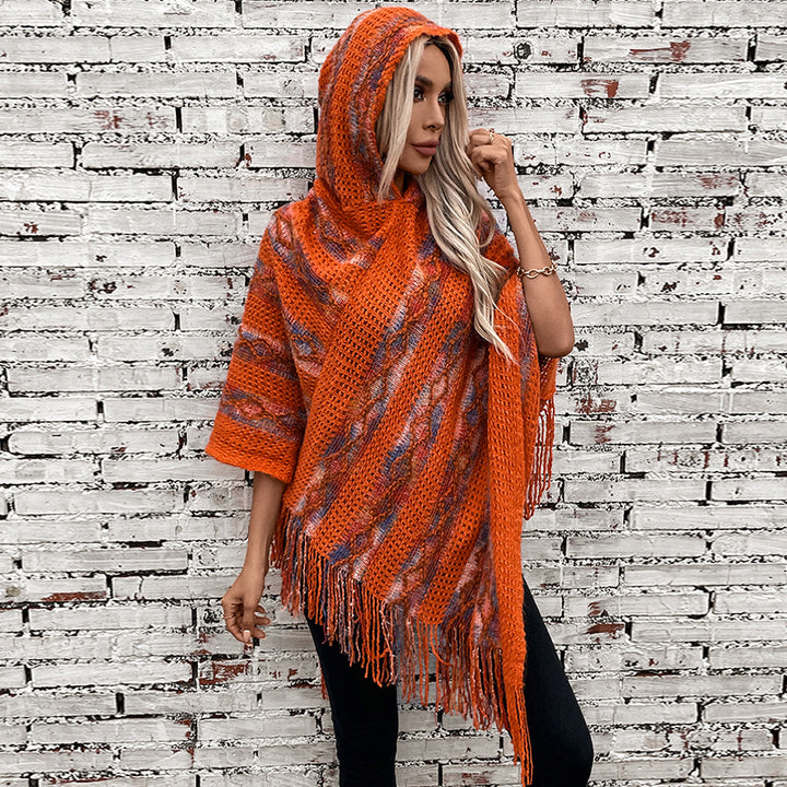 Damsstickad poncho med huva och fransig design Eva Jonsson-Eva Jonsson